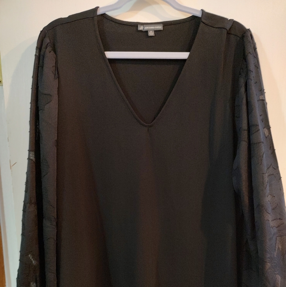 Beautiful Black Dressy Top